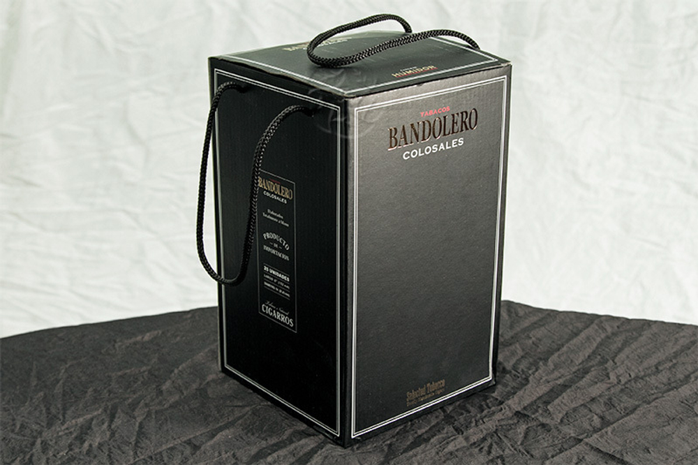Bandolero Colosales (жестяной хьюмидор)