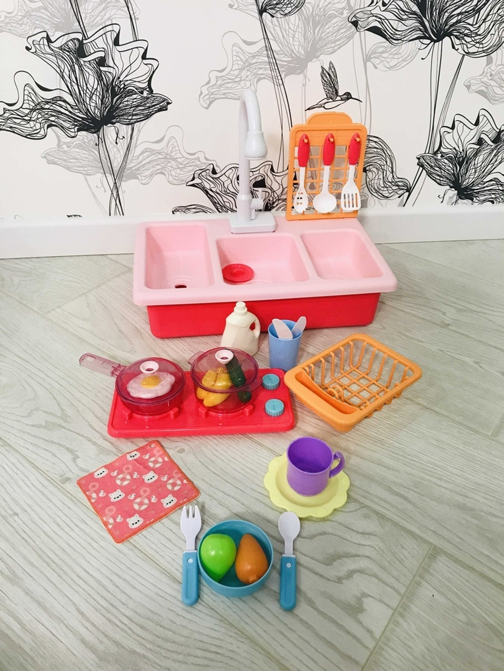 Набор КУХНЯ Girl's club на бат. в комплекте: размер в собранном виде: 40*34 см арт. IT106411