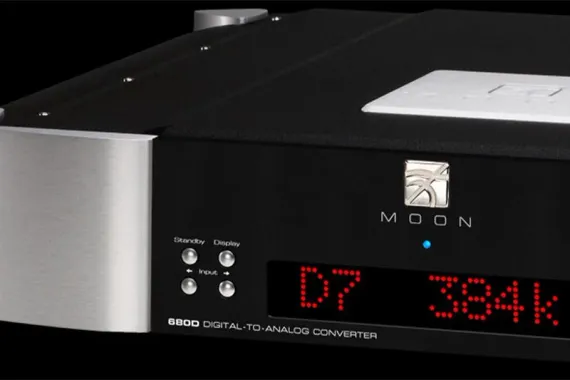Moon by Simaudio 680D 2-Tone