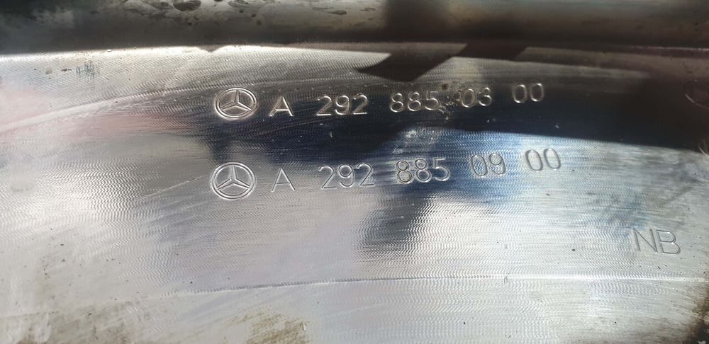 Накладка переднего бампера Mercedes GLE (C292) 15-19 Б/У Оригинал A2928850300