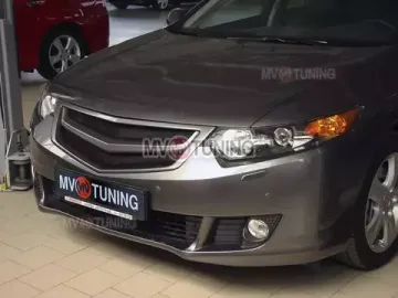 Планка в решетку радиатора SPORT var.2 для Honda Accord 8 (без логотипа)