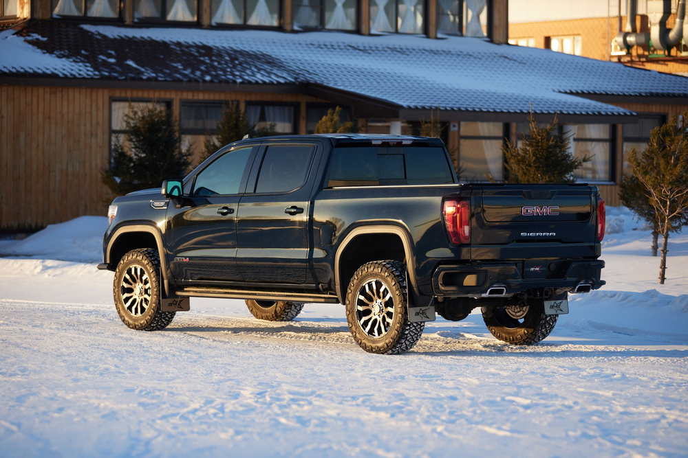 Пороги силовые BMS PRO-Line для GMC Sierra Crew Cab 2018-2024 (2 шт.)