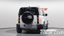 Land Rover Defender 110 D240 SE — 2020
