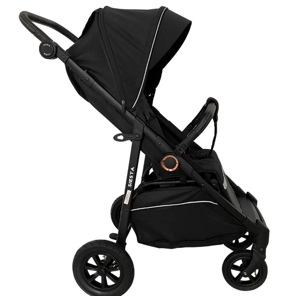 Прогулочная коляска Luxmom V1 черный цвет