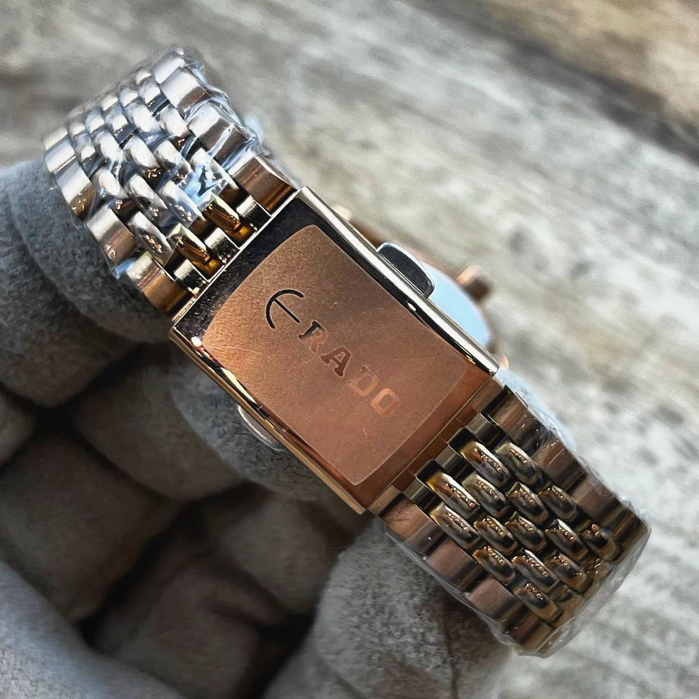 Часы Rado