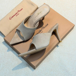 Сабо Gianvito Rossi