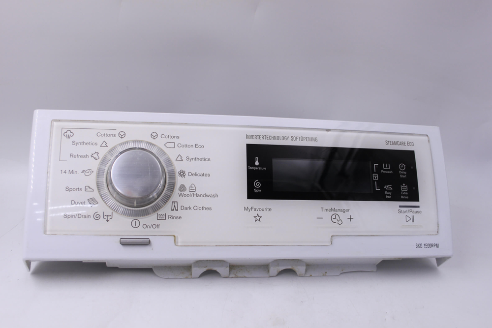 Модуль управления стиральной машины Electrolux EWT1567VIW с пластиком