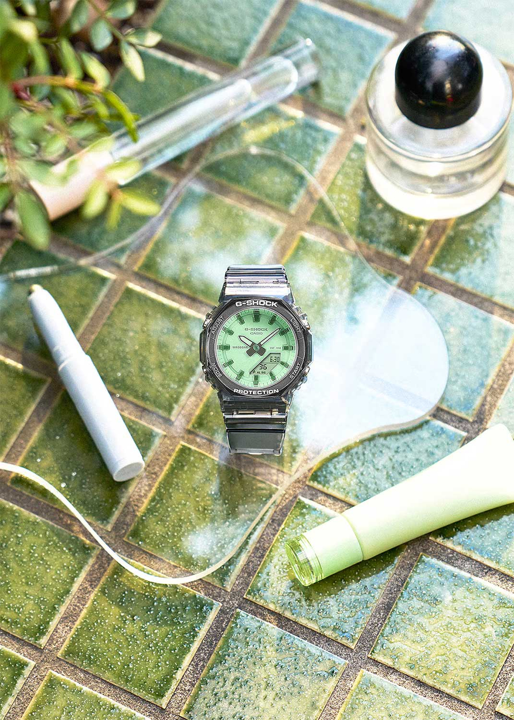 Часы Casio GMA-P2100SR-1A