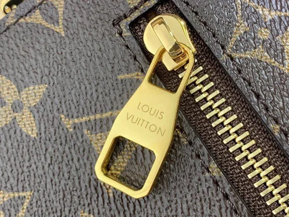 Сумка Louis Vuitton Pochette Metis темно-коричневый