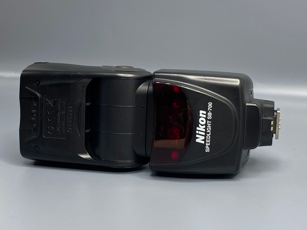 Nikon Speedlight SB-700