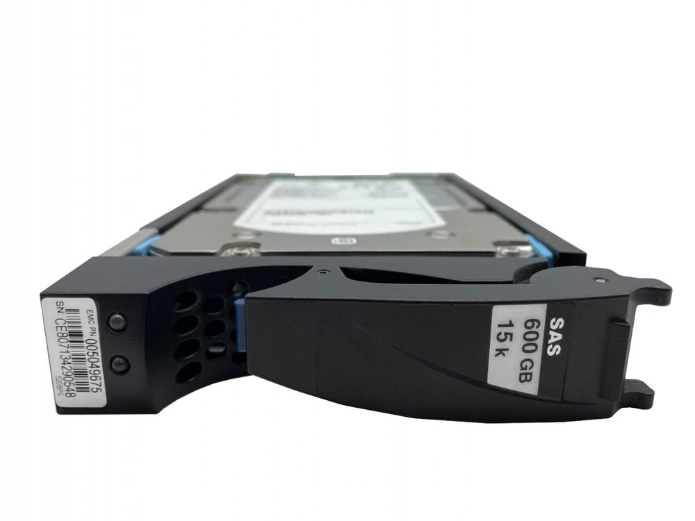 Жесткий диск EMC 600GB 15K SAS 3,5 005049675