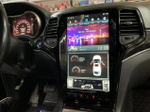 Штатная магнитола для JEEP Grand Cherokee 2013+ шампань KUBERG ZF-1823G-GE