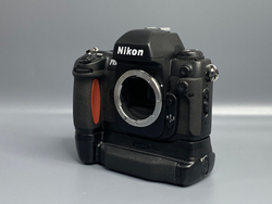Nikon F100 Body