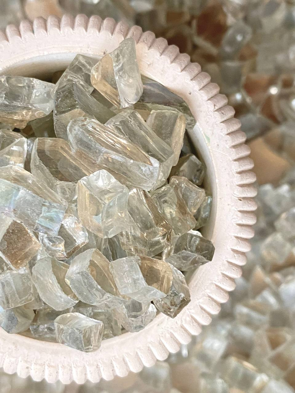Стеклянная крошка Luster Glass Taupe, 500гр