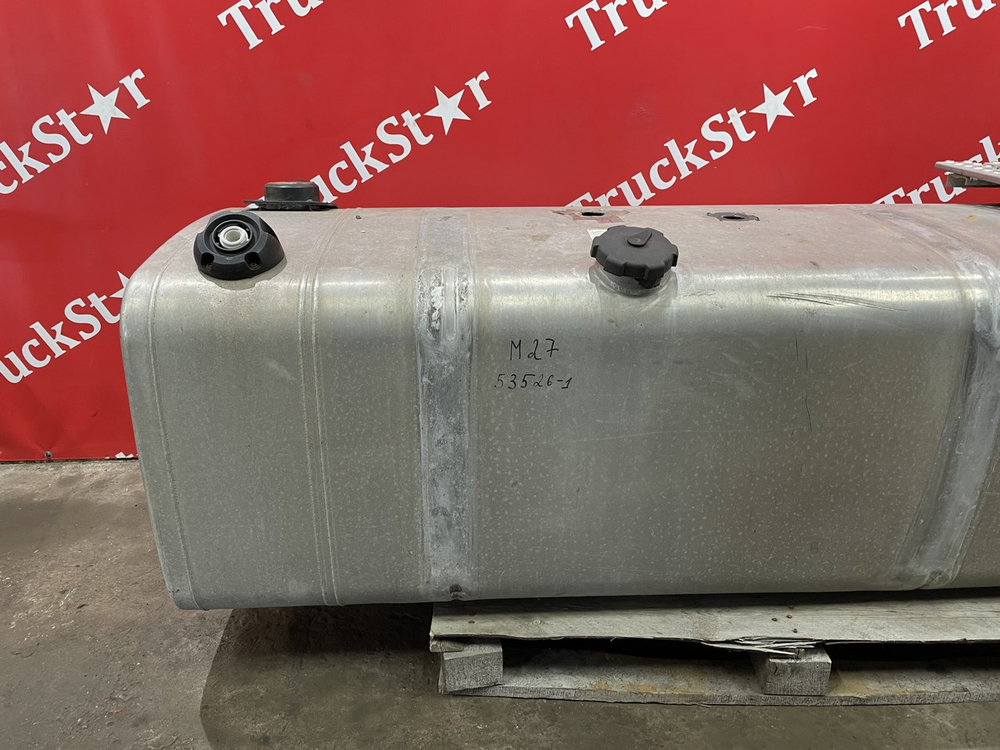 Бак топливный 680L+75L AdBlue 2018г.