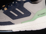 adidas Ultra Boost 22 Halo Silver