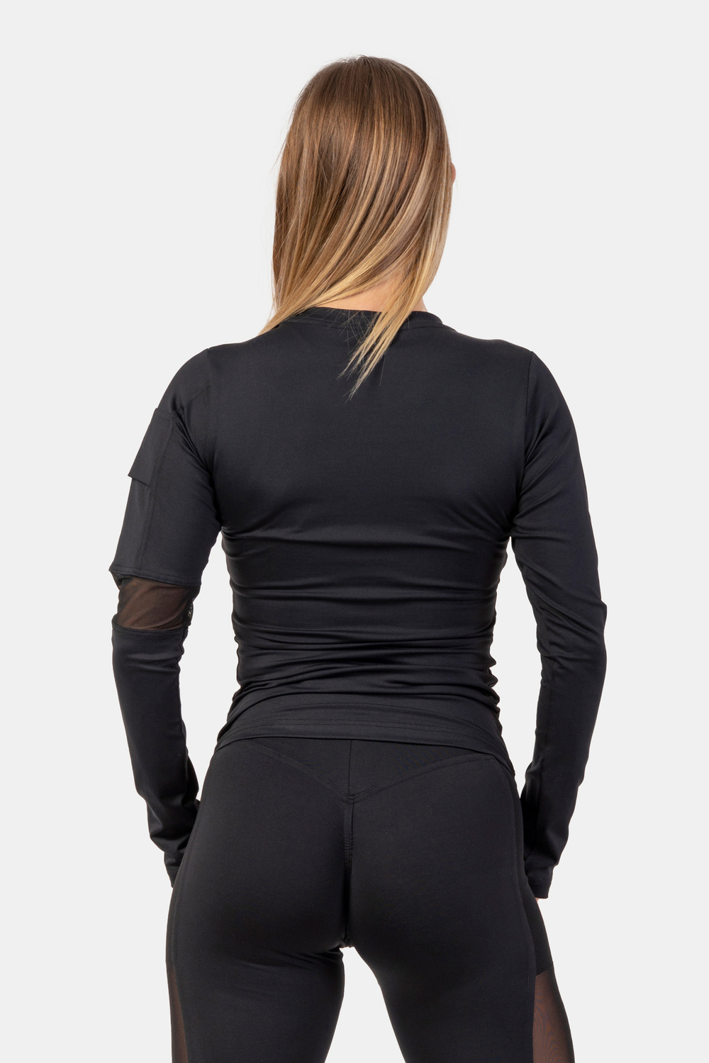 Лонгслив LONG SLEEVE SMART POCKET SPORTY TOP 418 Черный