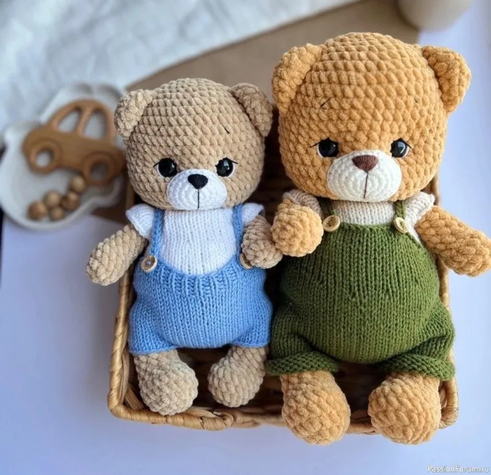 Пряжа Plush, 100г, 69м, 100%полиэстер (цена за 1 шт)