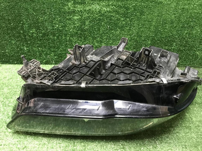 Фара правая BMW X5 G05 X6 G06 (2018-2023) LED