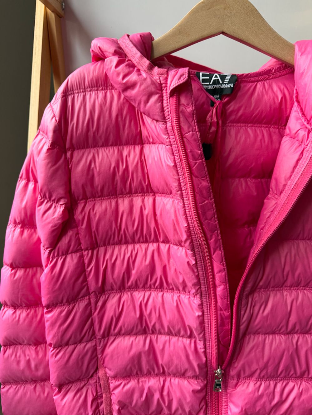 Пуховая куртка EA7 Emporio Armany, 104