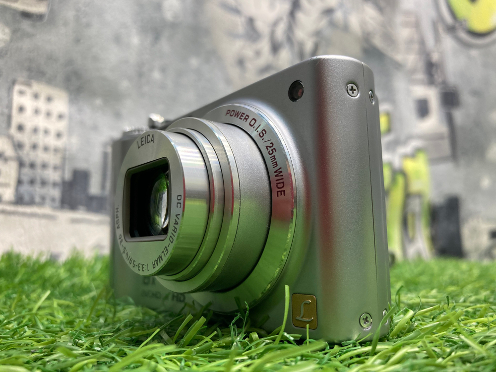 Panasonic Lumix DMC-ZX3