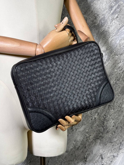 Клатч Bottega Veneta