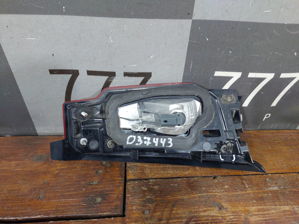 Фонарь задний правый Mazda CX-9 2 (TC) 16-нв Б/У Оригинал TK50513F0