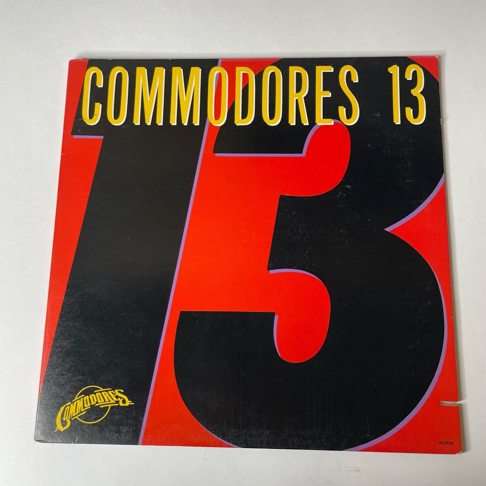 Винтажная виниловая пластинка LP Commodores 13 (USA 1983) Turn Off The Lights