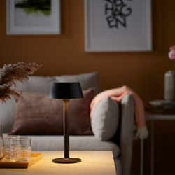 IKEA AVHÅLL  (ИКЕА АВХОЛЛ)  -  Переносная светодиодная лампа - на батарейках, с регулировкой яркости/чёрный, для улицы 29 см