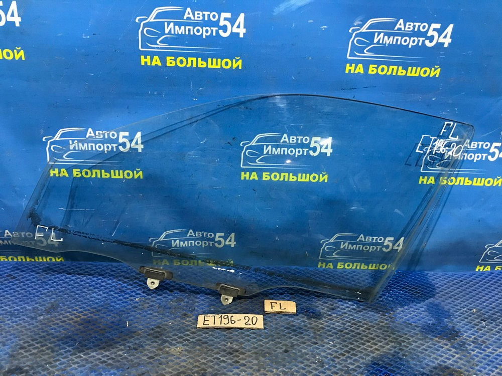 Стекло двери передней левой TOYOTA CALDINA 1996