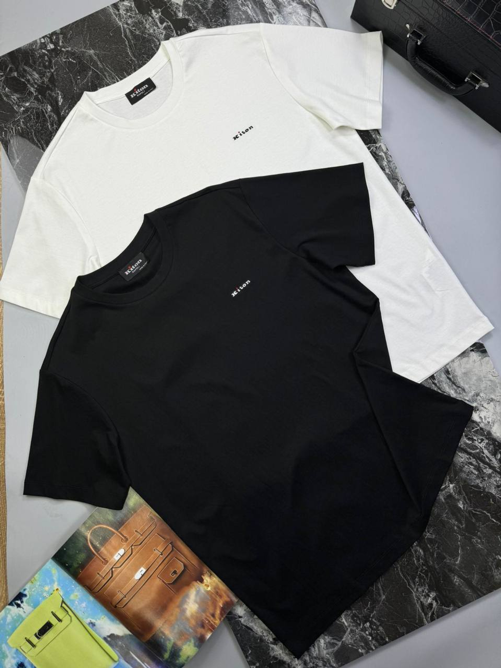 Футболка Kiton