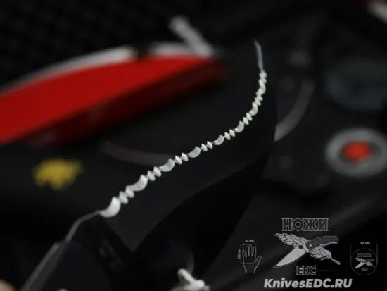 Нож складной Spyderco Civilian C12GS c клинком из стали VG-10, рукоять G10