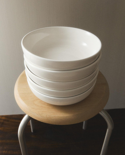 тарелка глубокая из каменной керамики Zara Home