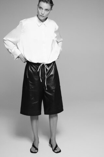 Атласная рубашка со стяжкой - H&M