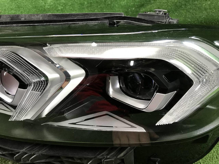 Фара левая BMW 3er G20 (2022-н.в.) LED (В сборе)