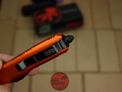 Нож Microtech UTX-85 S/E - оранжевая рукоять, стандартный клинок, сатин + запчасти RK-393