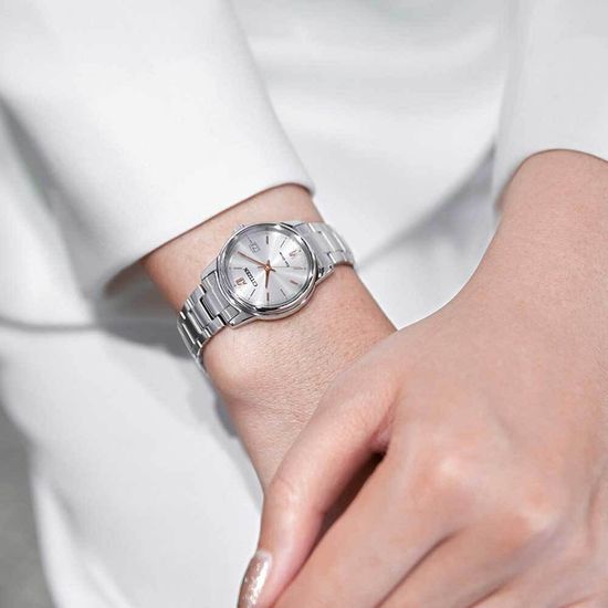 Наручные часы Citizen EW2318-73A