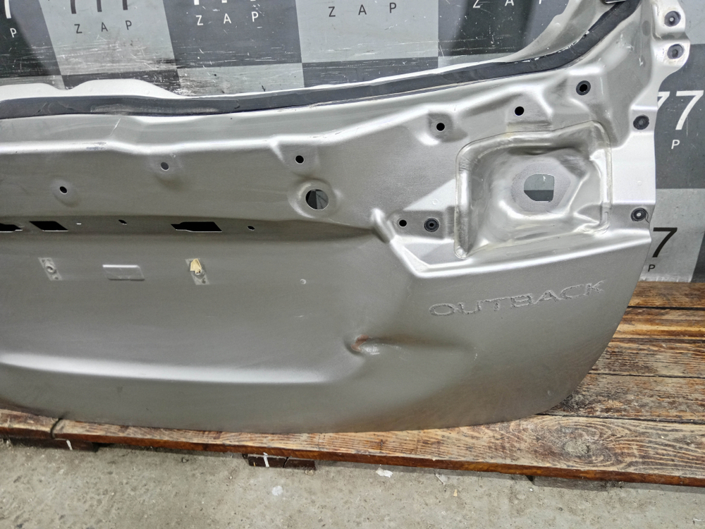 Крышка багажника Subaru Outback 5 14-21 Б/У Оригинал 60809AL0109P