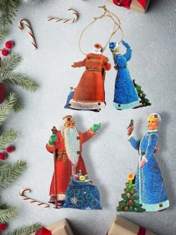 Деревянная игрушка на елку. Художник Владимир Зарубин. Снегурочка