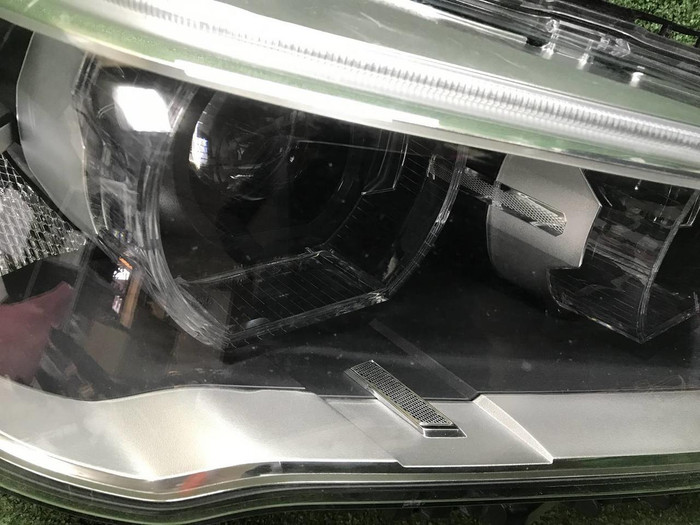 Фара правая BMW X1 F48 (2015-2019) LED