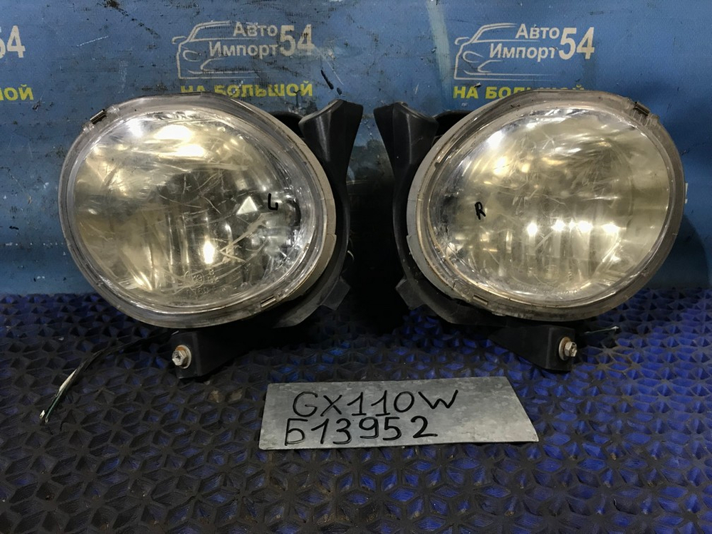 Туманка левая TOYOTA MARK 2 WAGON BLIT 2002-2007