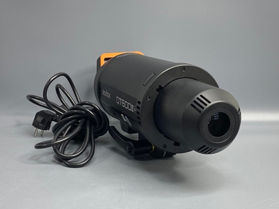 Godox QT600IIIM 600 Дж