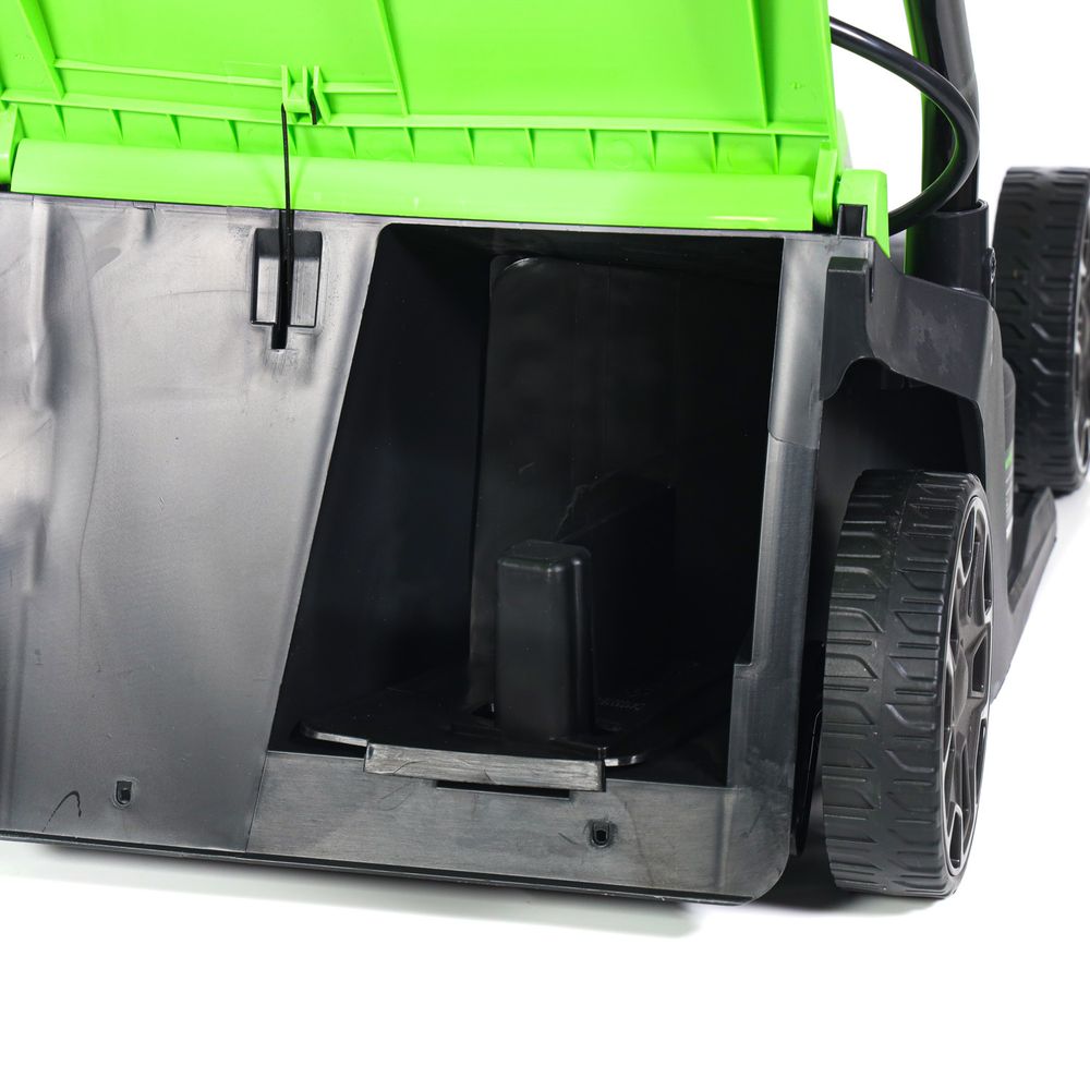 Аккумуляторная газонокосилка Greenworks GD24LM33K4, 24v, 33 см, (2516107UB), с аккумулятором 4 А·ч и зарядным устройством