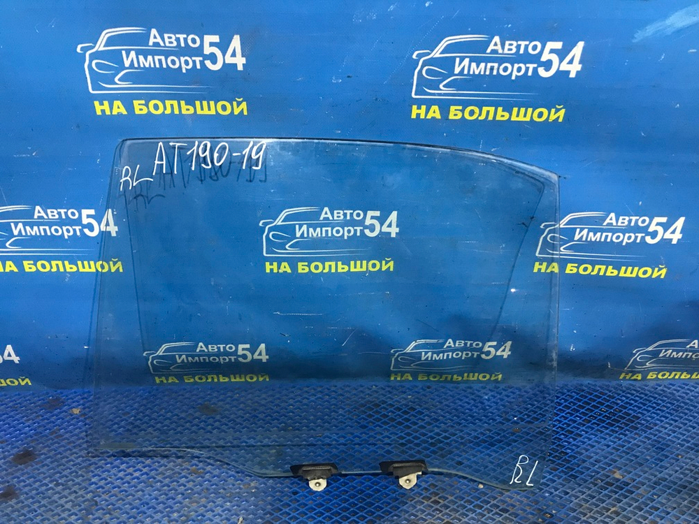 Стекло двери задней левой TOYOTA CARINA E 1996