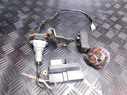 Замок зажигания Honda Shadow 750 RC50 (комплект с коммутатором) 051071