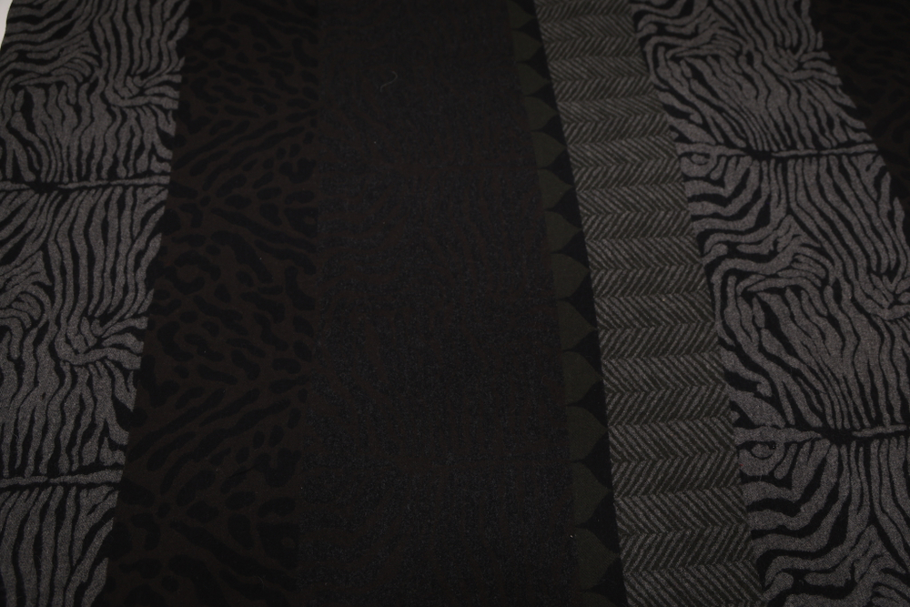Пальтовая cavalli