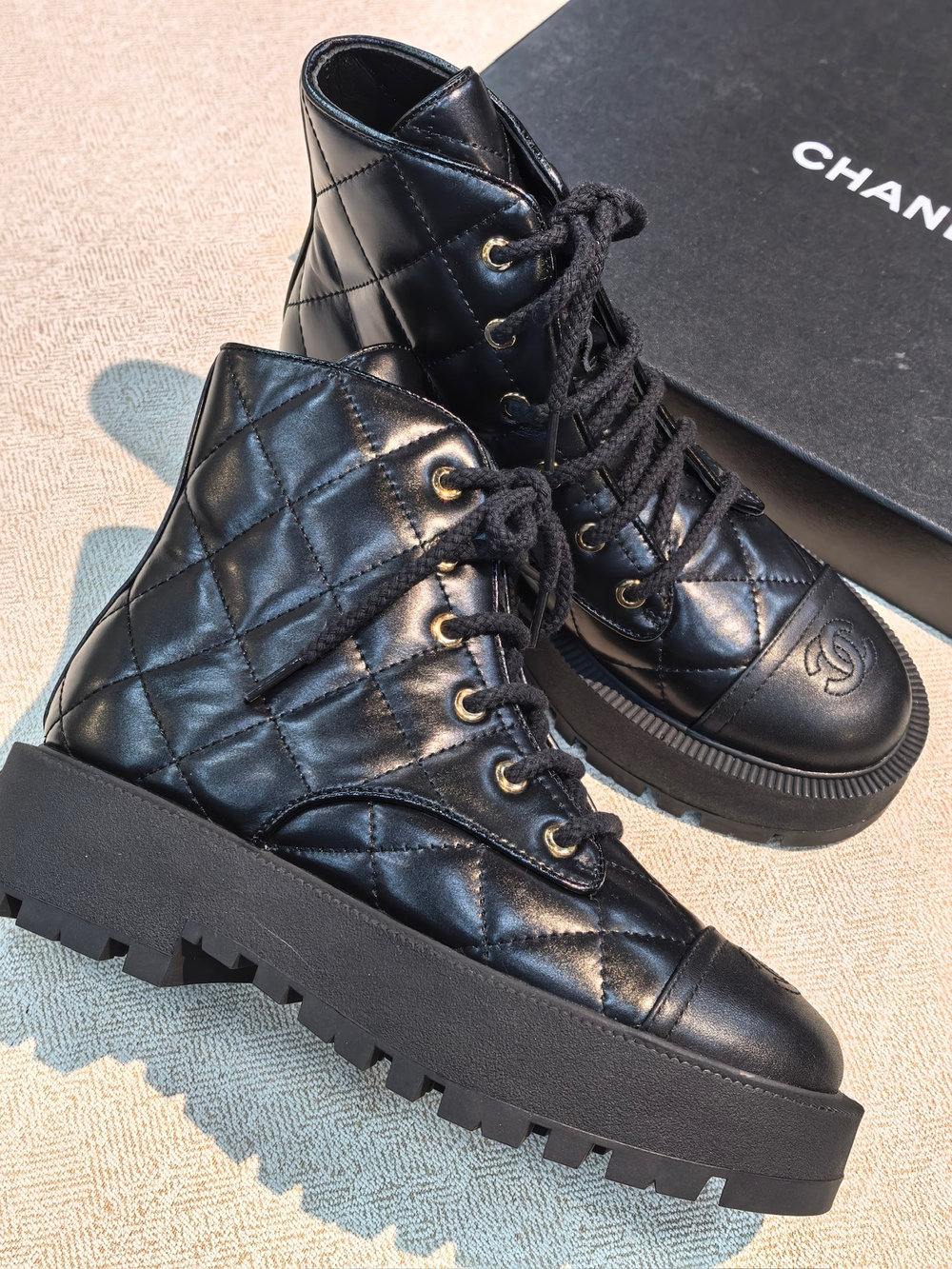 Ботинки Chanel