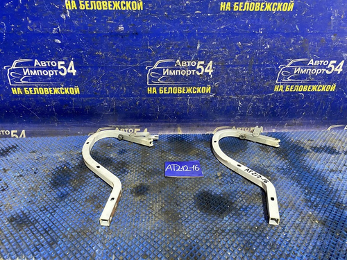 Петля багажника TOYOTA CARINA 2001