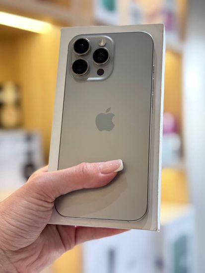 Apple iPhone 16 Pro 256Gb БУ Белый