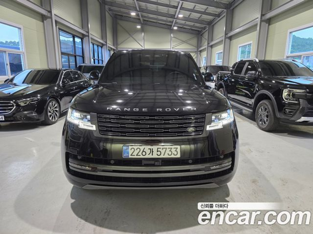 Land Rover Range Rover P530 Autobiography Long Wheel Base — 2024